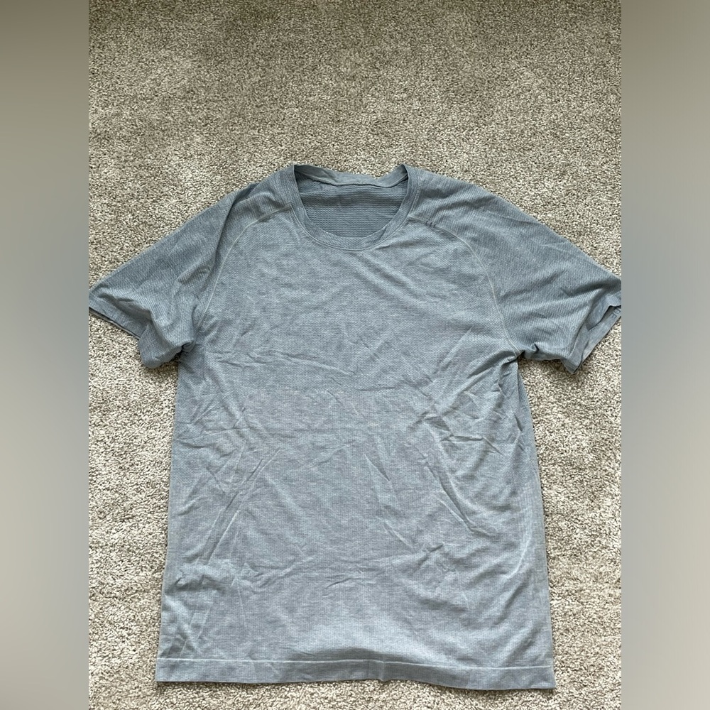 Lululemon Metal Vent